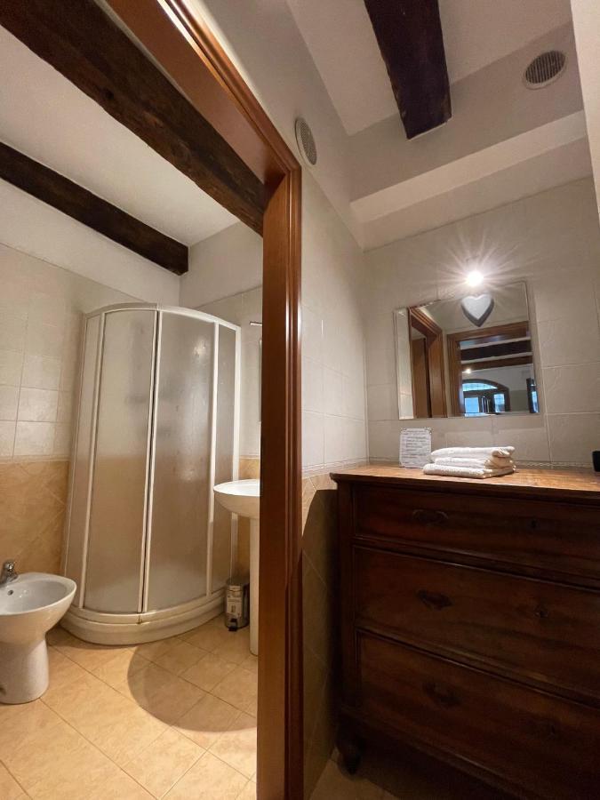 フェラーラLa Casa Degli Ziiアパートメント エクステリア 写真