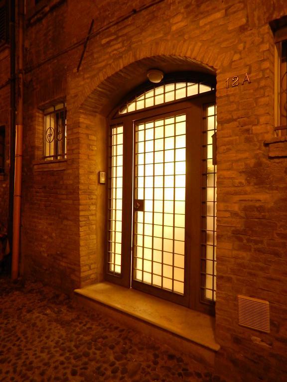 フェラーラLa Casa Degli Ziiアパートメント エクステリア 写真
