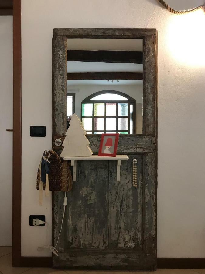 フェラーラLa Casa Degli Ziiアパートメント エクステリア 写真